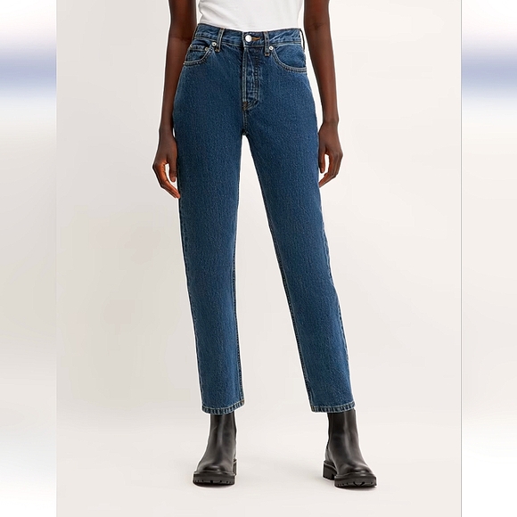 Everlane Denim - Everlane 90s Cheeky Crop Jean - Blue Denim